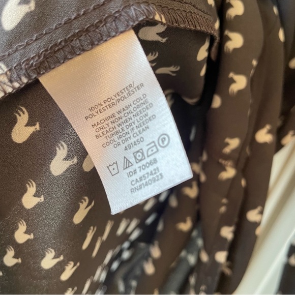 Loft Dress Blouse with Chickens! - Picture 3 of 10